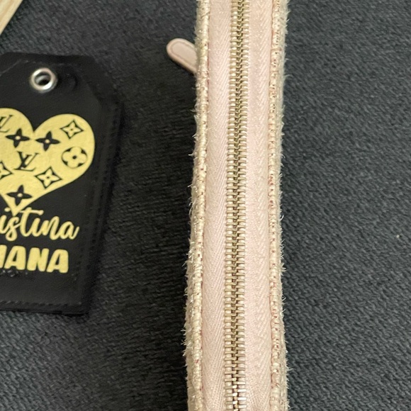 CHANEL Pink/gold Tweed Deauville Zippy Wallet with Gold Hardware - Picture 15 of 16